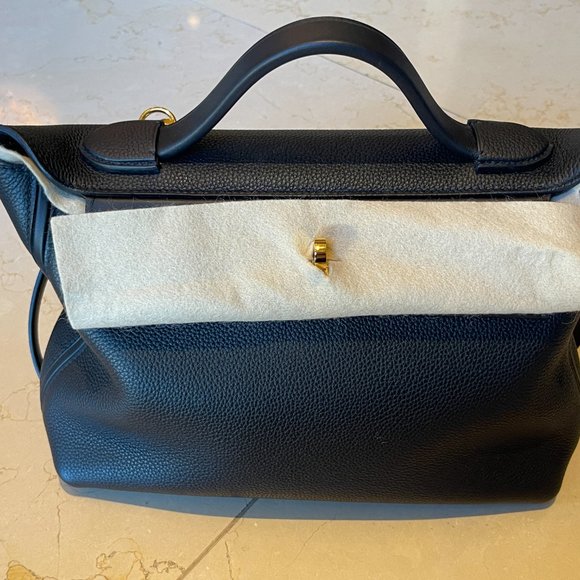 Hermes 24/24 Bag - w/Box, Dustbag etc - Full Set - Black w/ Gold Hardware - Picture 2 of 14